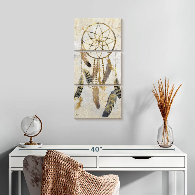 Capteur de rêves tribal doré, H 27 po x l 12 po