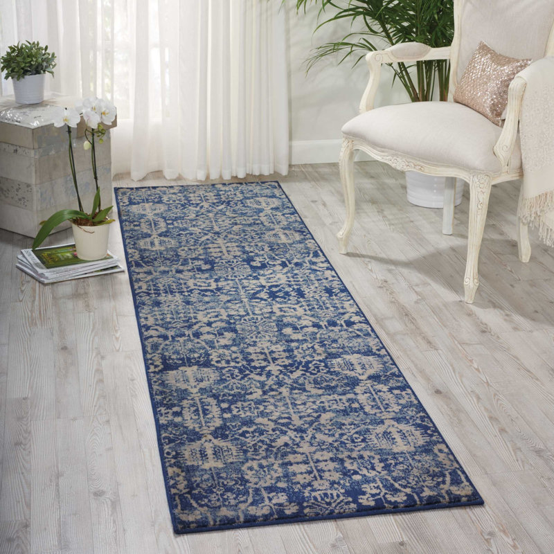 Indoor Rug, Runner 2'3" x 8'