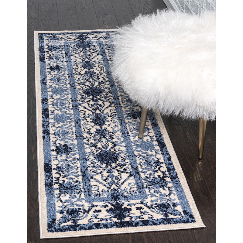 Amika Oriental Indoor Rug, Runner 2'7" x 10'