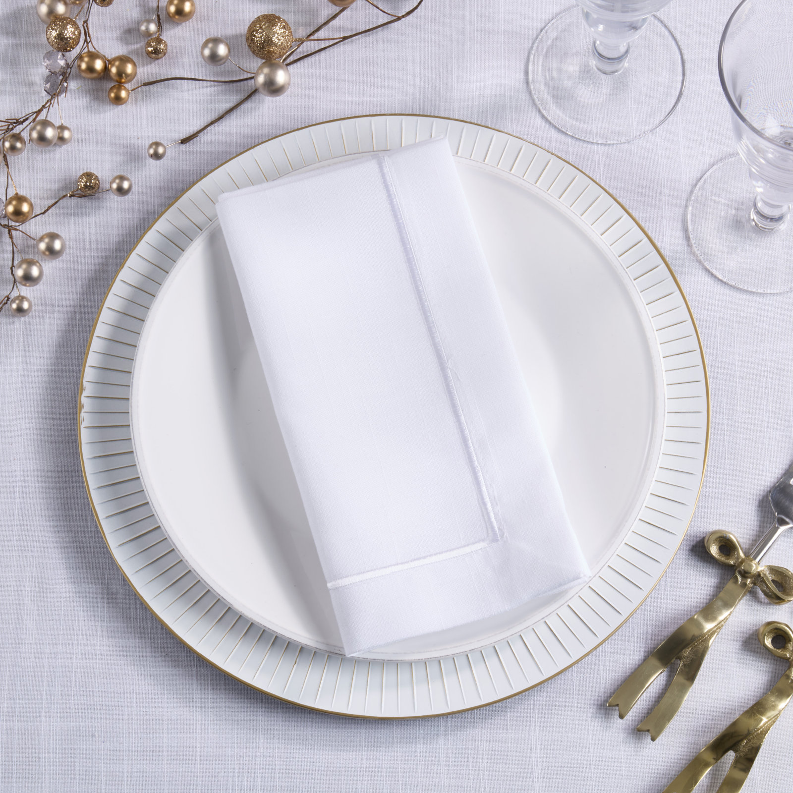 Odelle Reversible Napkin, 6"x6", White