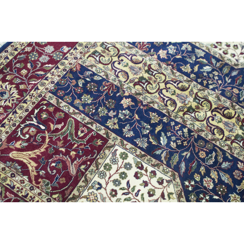 Tapis bleu et rouge noué à la main de haute qualité