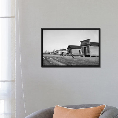 Reproduction de photo sur toile tendue, "des années 1920-1928 main street of the columbus personne ky, qui a été déplacé à un niveau de plus haut niveau après le flot de 1927 the mississippi river"