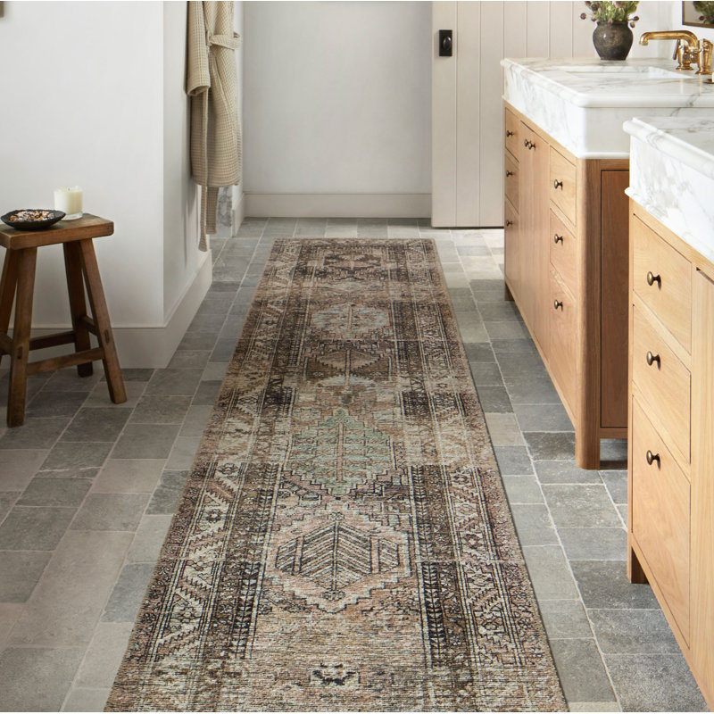 Tapis oriental argile / sauge Billie, Tapis de couloir 2 pi 6 po x 7 pi 6 po