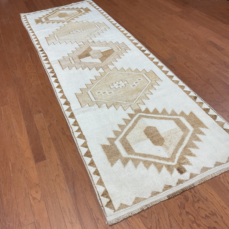 Dakota Fields Handmade Turkish Oushak Wool Runner