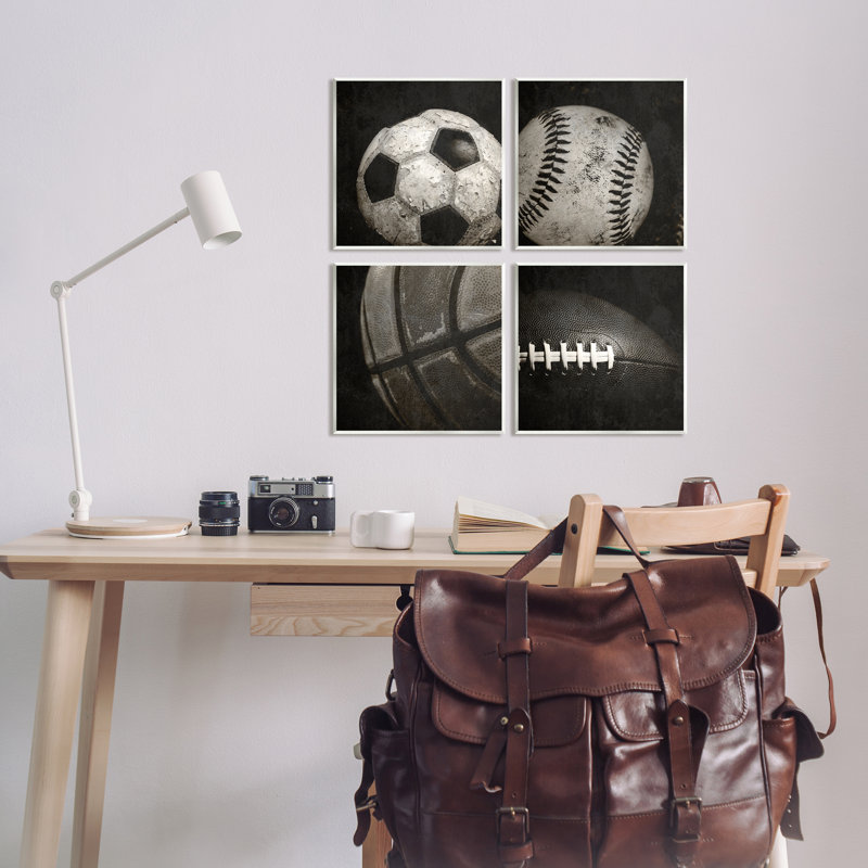 «Sports Balls», ensemble de 4 plaques murales par Kim Allen