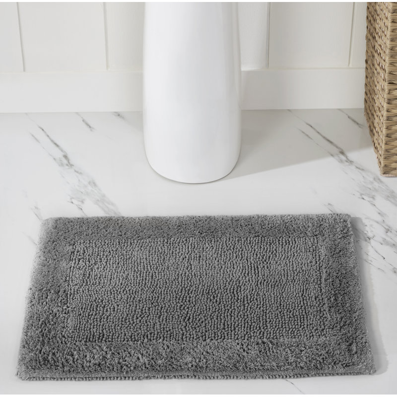 Tapis de salle de bain touffeté à la machine Jasmyne, Gris, Rectangle 17 po x 24 po