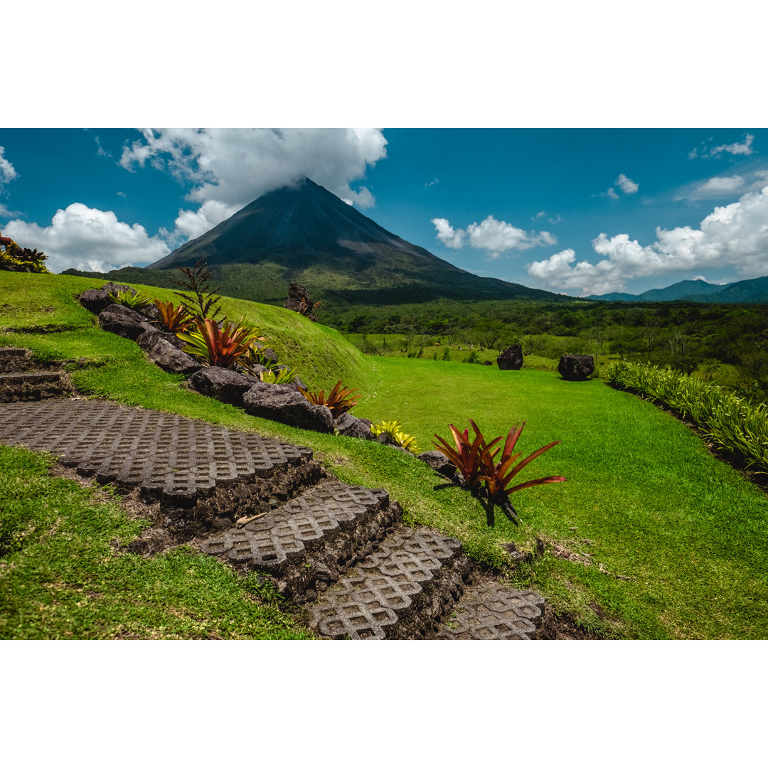 Leinwandbild Volcano Of Arenal