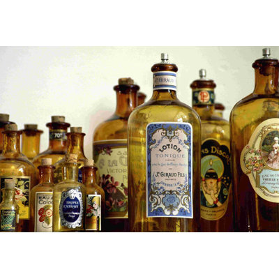 Bouteilles de parfum françaises III
