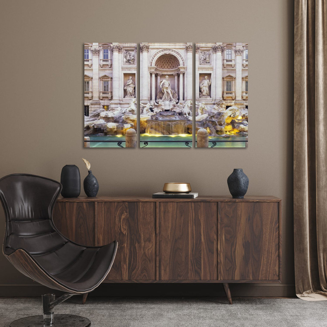 Trevi-Brunnen Rom Italien von Panoramic Images - Ohne Rahmen Leinwand Giclée auf Leinwand