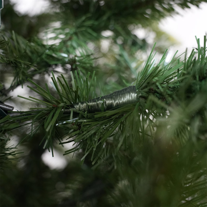 White Sprayed Christmas Tree With Pinecones, 5FT, Not Pre-Lit