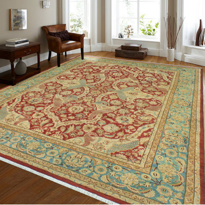 Vegetable-dyed Pak-Persian Cihangir Red Rug