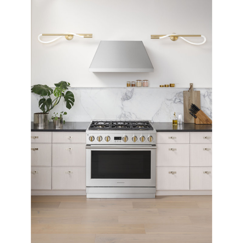 Monogram 36" Dual-Fuel Professional Range With 4 Burners And Griddle