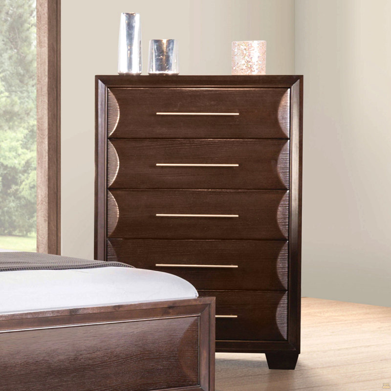 Commode 1 pièce 5 tiroirs à queue d'aronde anglaise et française