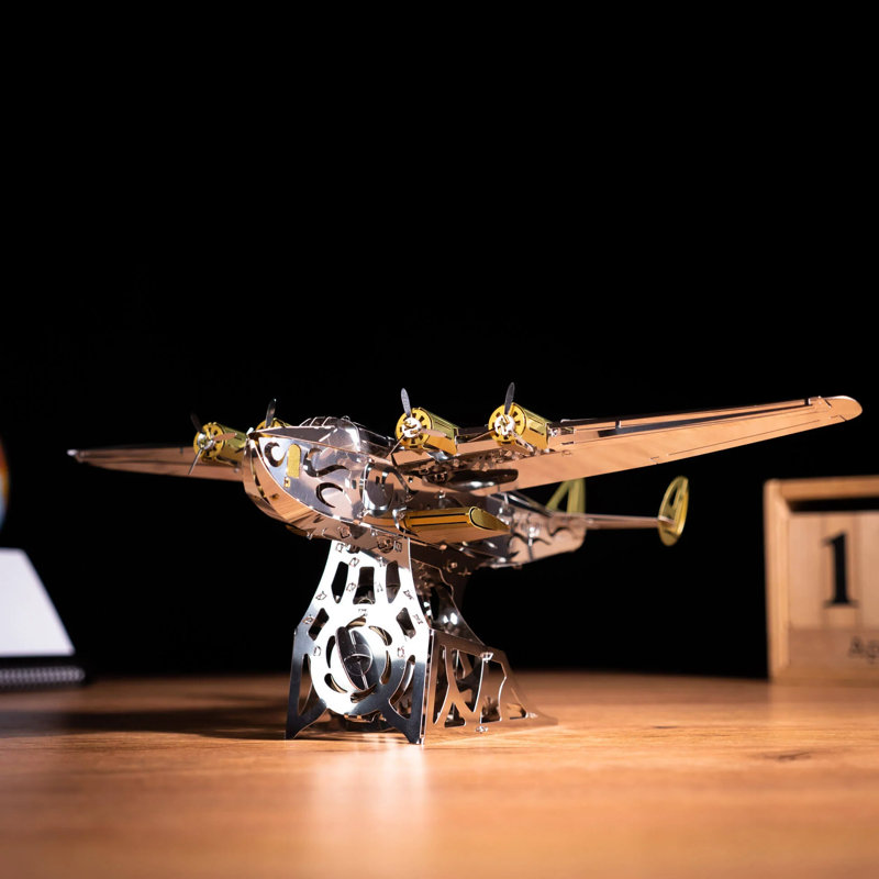 Splashing Dreamer Aircraft