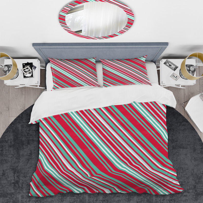 Red and Green Striped Pattern - Abstract Duvet Cover Set - Microfiber Polyester, King Duvet Cover + 2 King Shams