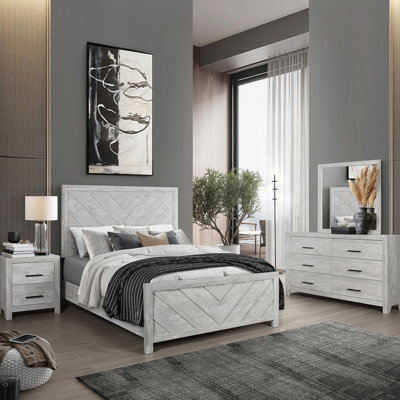 Queen 4-Piece Modern Bedroom Set With Ample Storage And Sleek Design