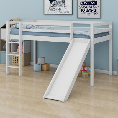 Lit mezzanine bas avec glissade, échelle, barrières de sécurité