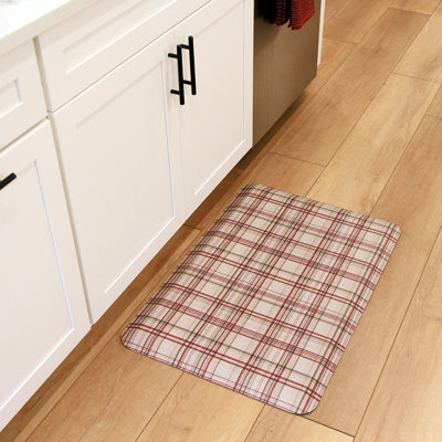Happy Feet Holiday Tartan 22"x32" Anti-Fatigue Mat