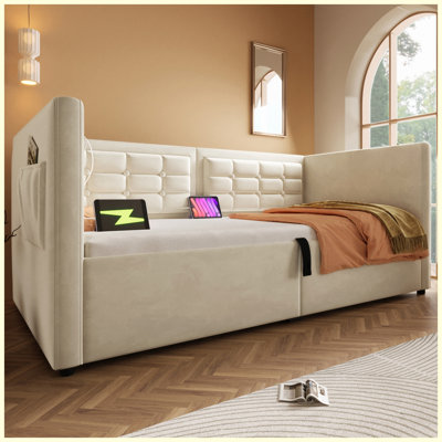 Lit de jour rembourré une place avec rangement hydraulique, ports USB et Type-C, revêtement en velours avec dossier capitonné, sommier à lattes en bois, beige, matelas non inclus
