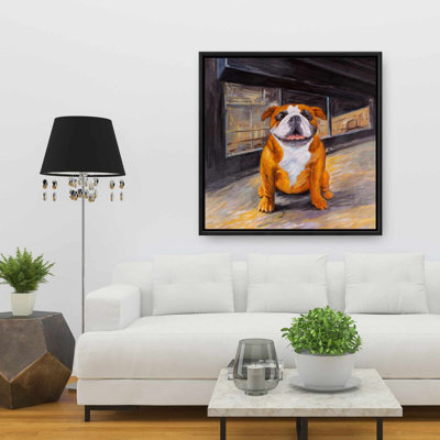 " Smiling Bulldog "