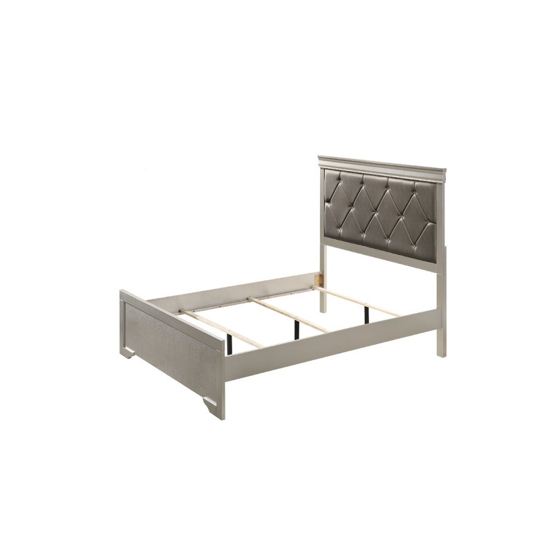 Mobilier de chambre à coucher simple beige avec lit à panneau et tête de lit tapissier à motif crocodile moderne, Lit simple