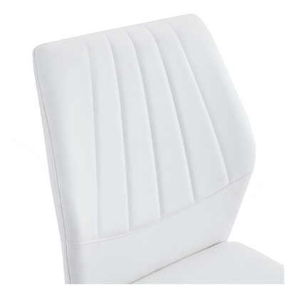 Set Of 4 Black - And - White Dining Chairs, 37 Inches High: Ergonomic PU Backrest, Combines Comfort And Style.Perfectly Blends Comfort And Elegance, Injecting More Comfort And Style Into Dining Time.