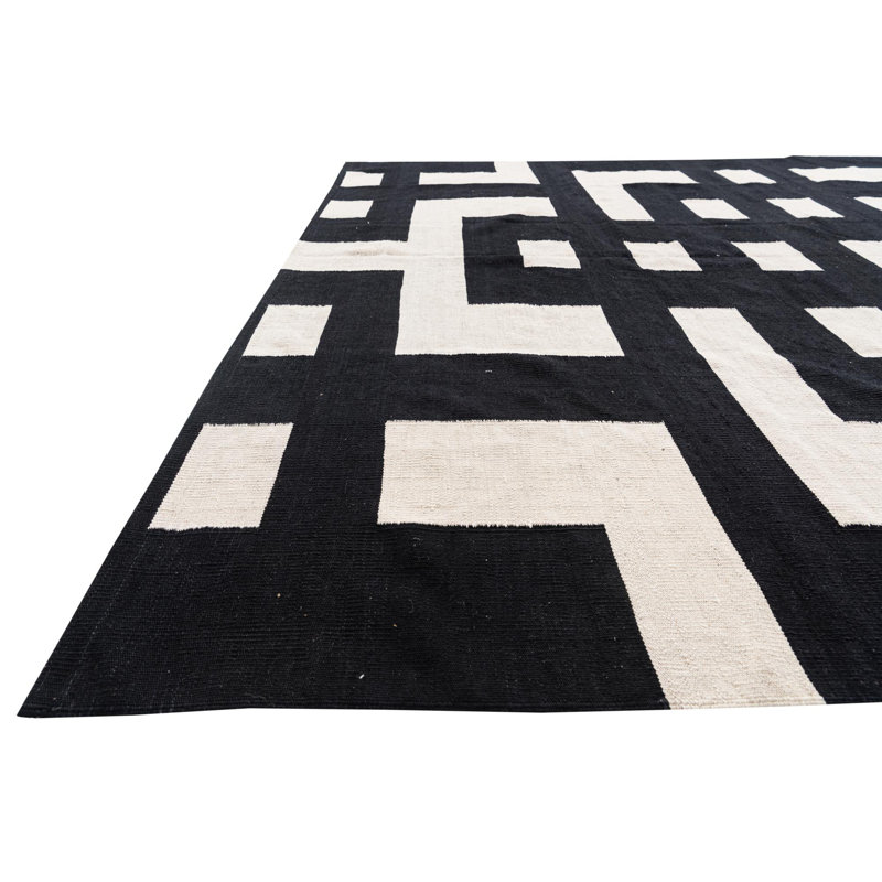 Tapis noir Newsom