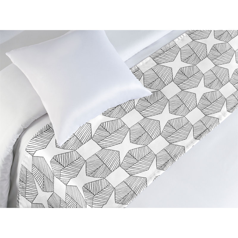 Twin White Geometric Polyester Satin Bed Runner Set