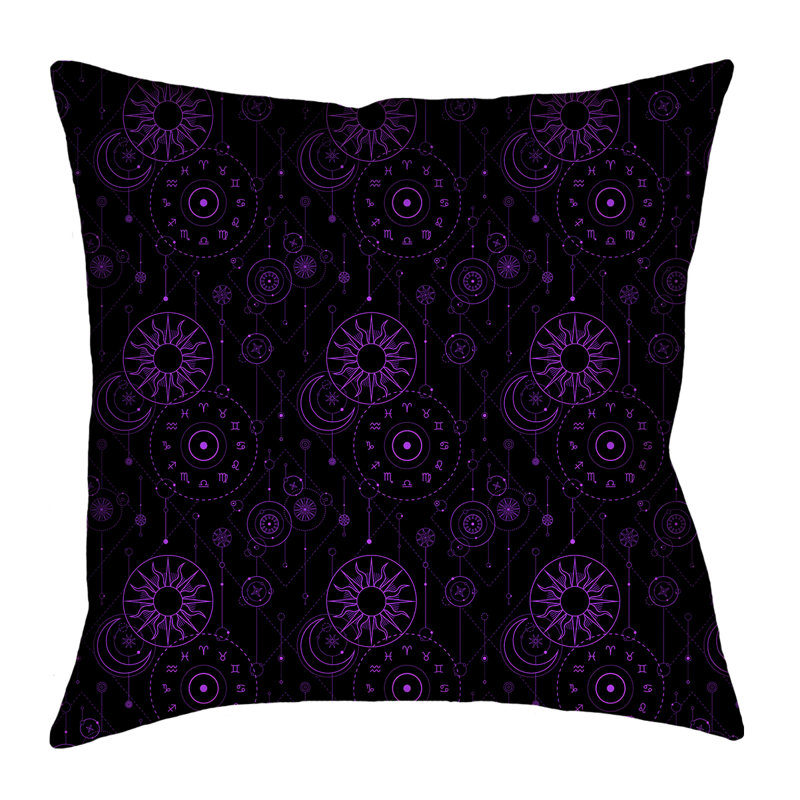 Coussin Katelyn Elizabeth, 18 po x 18 po, Polyester, Noir / mauve
