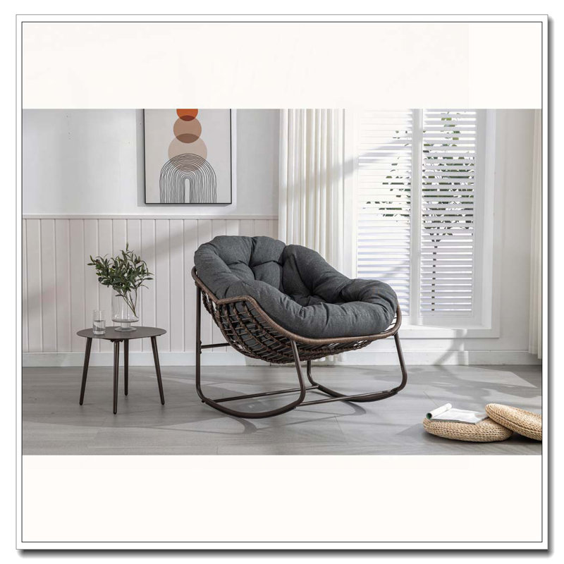 Chaise berçante d'extérieur en rotin, Gris