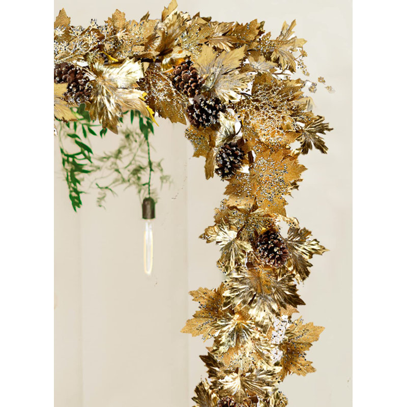 Getulio 72'' in. Faux Pinecone Garland
