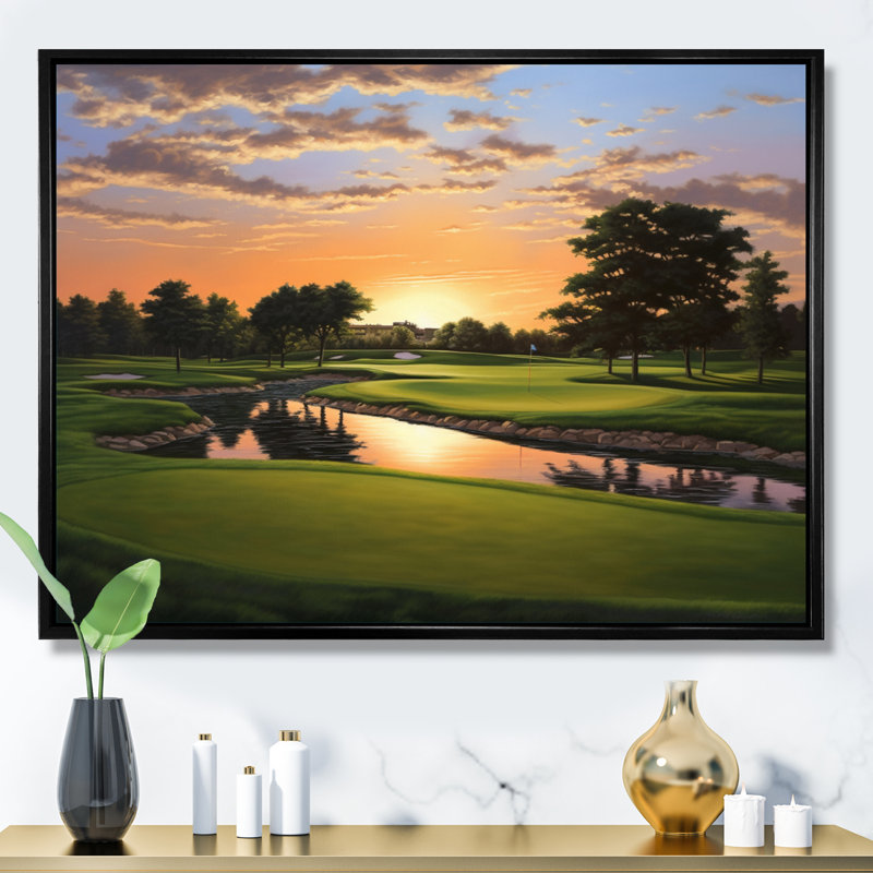 «Golf Dawn On The Put II» - art mural golf, H 12 po x l 20 po x P 1 po, Cadre flottant noir
