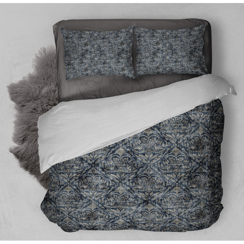 Polyester Box Stitch Floral Comforter, King Comforter + 2 King Pillowcases