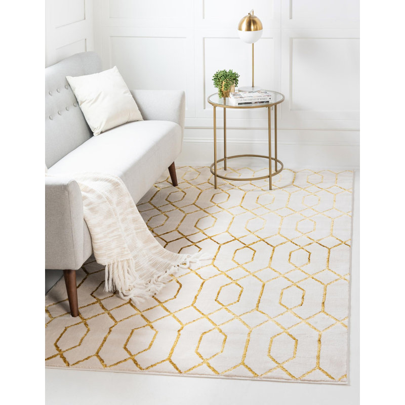 Tapis blanc / doré à motif géométrique Corando, Rectangle 6 pi 1 po x 9 pi