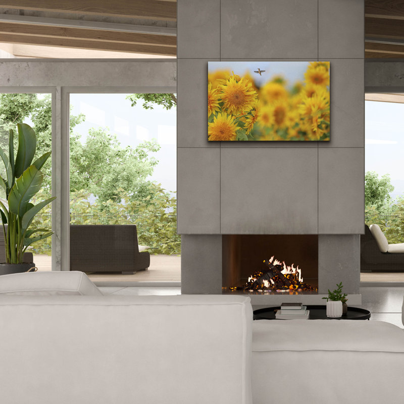 «Happy Hummingbird And Sunflowers» par Carrie Ann Grippo-Pike, art mural sur toile, 40 po x 26 po