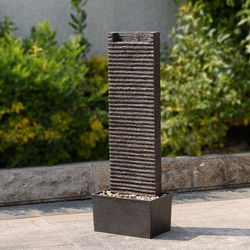 Fontaine d'extérieur à texture striée avec lueur DEL et pompe intégrée, Gris