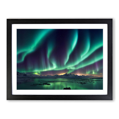Carefree Northern Lights - Framed Print
