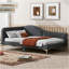 Lit de jour simple tapissier avec tête de lit et accoudoirs, pieds de support, gris