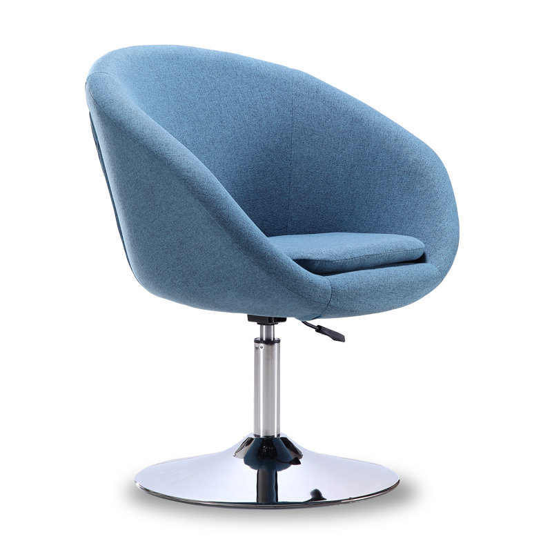 Fauteuil demi-tonneau pivotant de 26 po Helmuth, Sergé en coton bleu brume