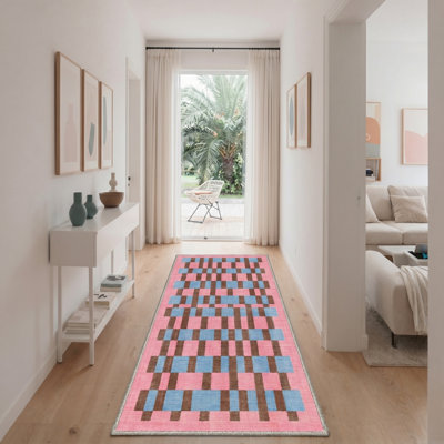 Modern Geometric Plaid Area Rug Soft Pink / Blue Abstract Checkered Bedroom Carpet for Living Room