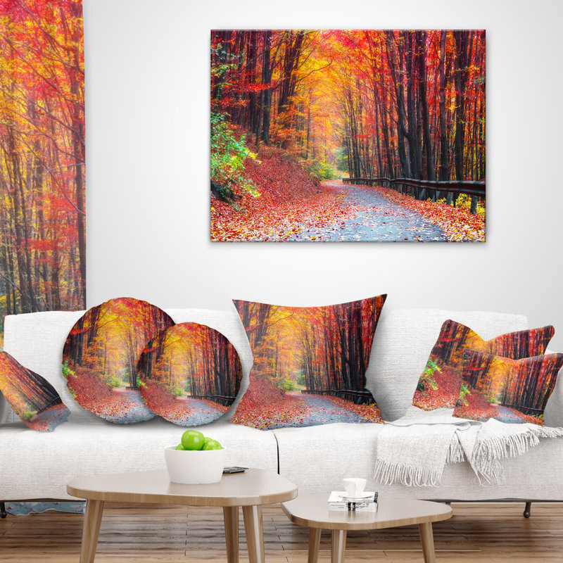 Road in Beautiful Autumn Forest - Coussin imprimé forêt, 16 po x 1 po, Coussin décoratif