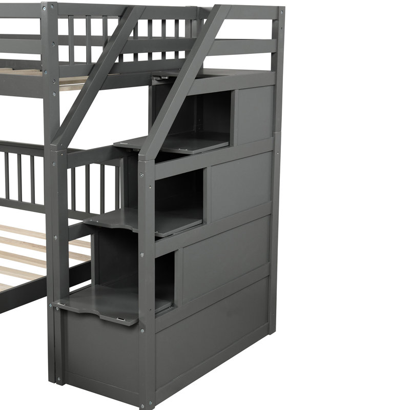 Lit mezzanine avec escalier en gris, pour un sommeil confortable - Lit superposé simple au-dessus d'un lit double gris, avec surface