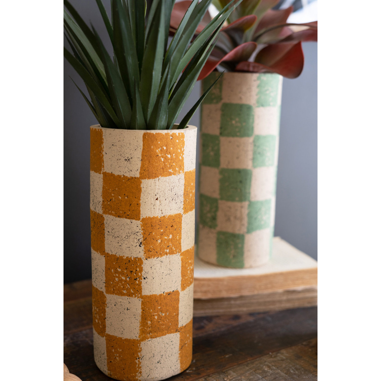 Dockland Handmade Terracotta Table Vase