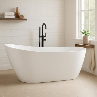 Acrylic Freestanding Soaking Bathtub with Integrated Overflow, Modern Luxury Stand Alone Tub for Bathroom