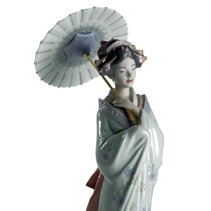 Japanese Portrait Woman Figurine