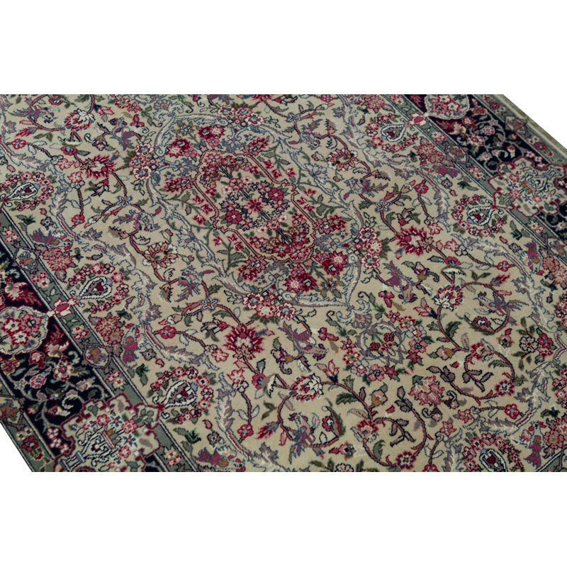 Princess Wool Oriental Area Rug
