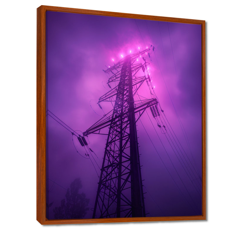 Éclipse mauve, lignes électriques - Photo II, Cadre flottant brun, H 32 po x l 16 po x P 1 po