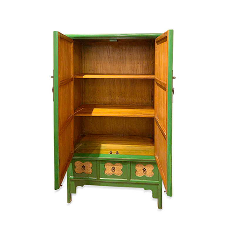 Armoire haute en rotin