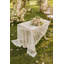 Nappe brodée Thurleigh avec accents de perles