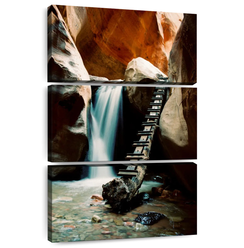 Cascade d'Alvord, H 50 po x l 32 po